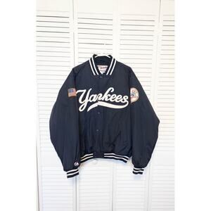 VTG 1990's Majestic New York Yankees Satin Puffer Jacket Size Large Authentic